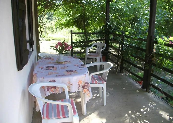 Guest house Mina Potistika